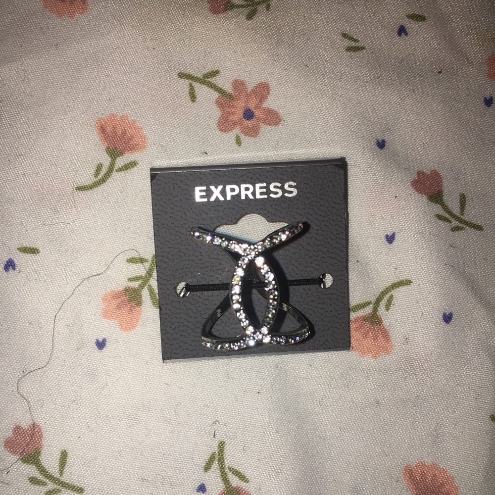 Sparkle Ring  Size 7 **Proceeds To Charity**